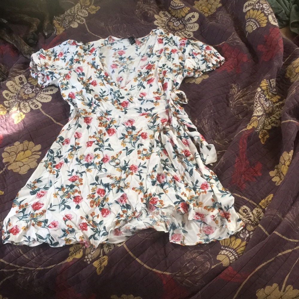 Surplice wrap floral dress